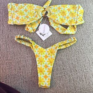 NWT Kulani Kini Set